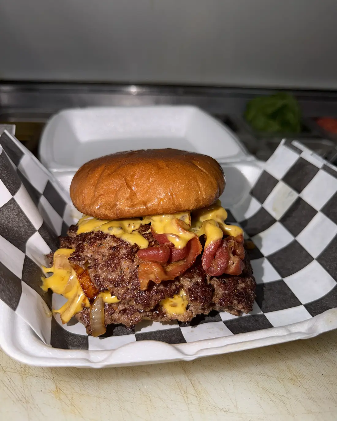Loaded R&Beef Dawgz smash burger